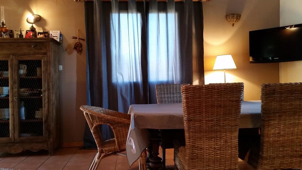 A La Petite Maison Gap Phòng bức ảnh